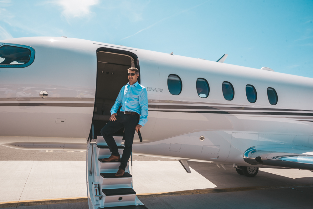 Private Jet From London To Road Town Book