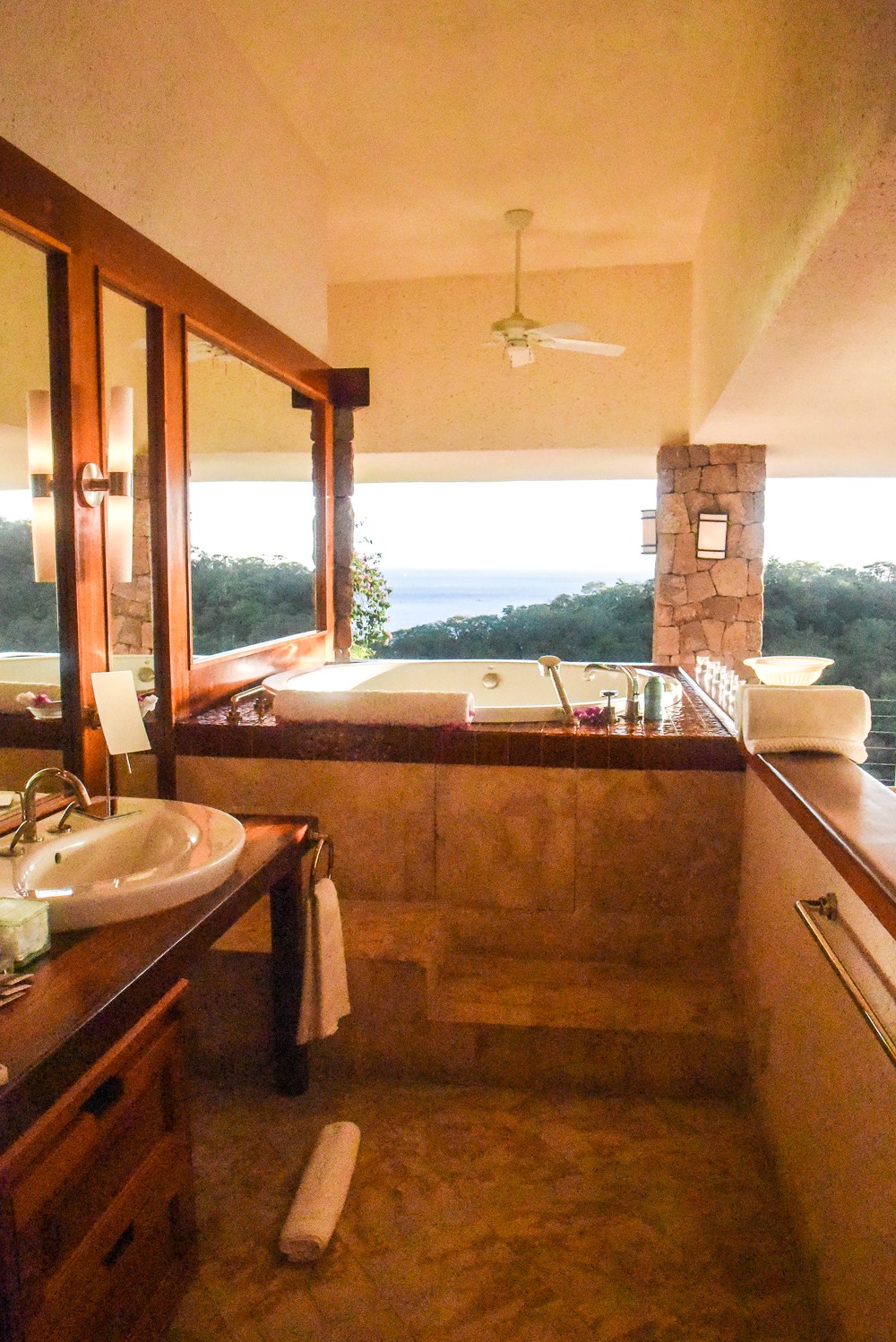 The Magical Moment that we arrived at Jade Mountain, St Lucia ...